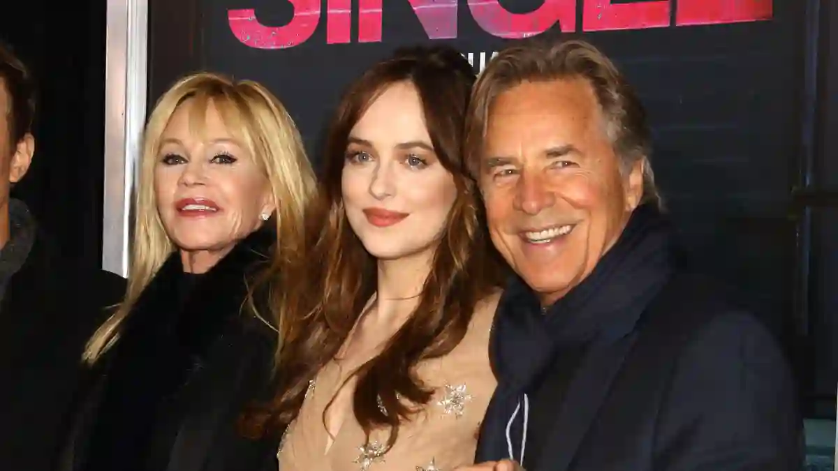 melanie griffith, don johnson and dakota Johnson