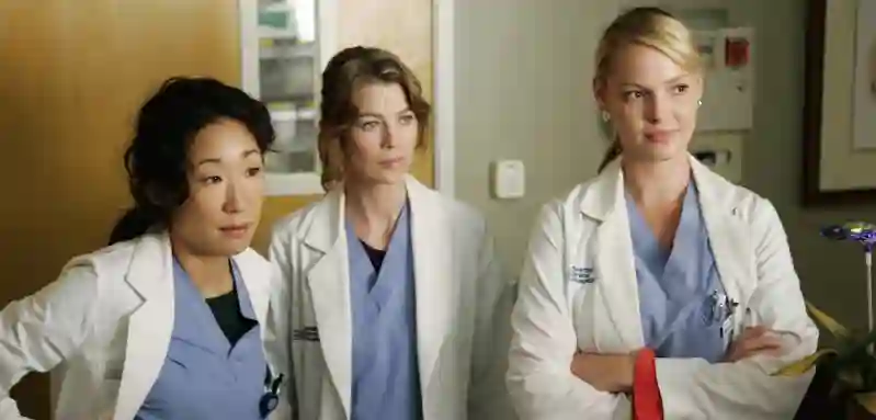 Sandra Oh, Ellen Pompeo and Katherine Heigl in Grey's Anatomy