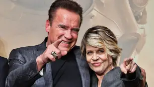 Arnold Schwarzenegger and Linda Hamilton