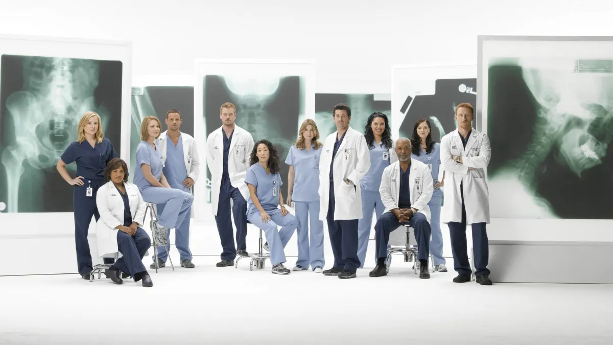 The Cast of Grey's Anatomy with Eric Dane, Sara Ramirez, Justin Chambers, Jessica Capshaw, Chyler Leigh, Patrick Dempsey, Ellen Pompeo, James Pickens, Jr., Sandra Oh, Kevin McKidd and Chandra Wilson on September 3, 2009