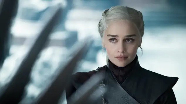 Emilia Clarke en Game of Thrones