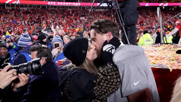 Taylor Swift and Travis Kelce