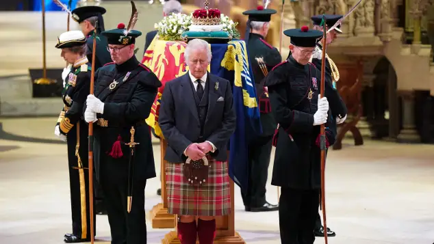 Queen Elizabeth's coffin