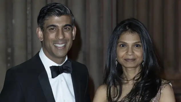 British Prime Minister Rishi Sunak and wife Akshata Murty