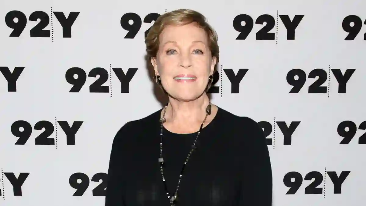 julie andrews actress of the mary popins