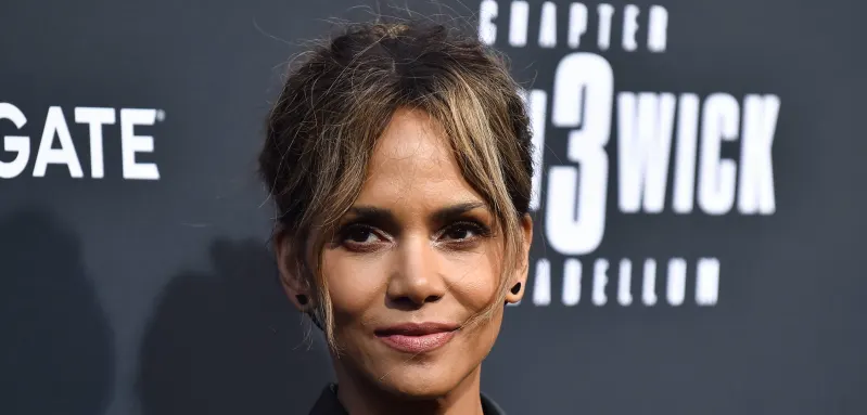 Halle Berry 