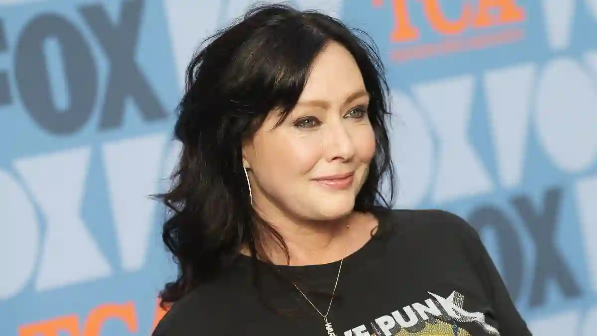 Shannen Doherty Shares Sweet Memory Of Michael Landon Father Murphy Little House on the Prairie