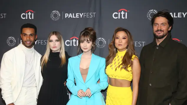 Lucien Laviscount, Camille Razat, Lily Collins, Ashley Park, Lucas Bravo