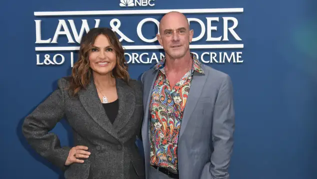 Mariska Hargitay and Christopher Meloni