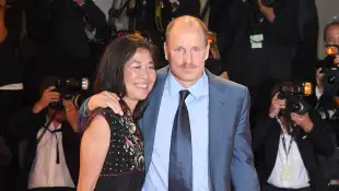 woody harrelson and wife laura louie harrelson red carpet