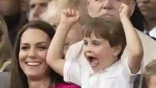 Entertainment Pictures of the Day. 05/06/2022. London, United Kingdom. Kate Middleton and Prince Louis watch the Platinum