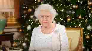 Queen Elizabeth Will Spend Christmas 2021 With THESE Royal family members relatives Prince Charles Camilla news latest plans update health problems