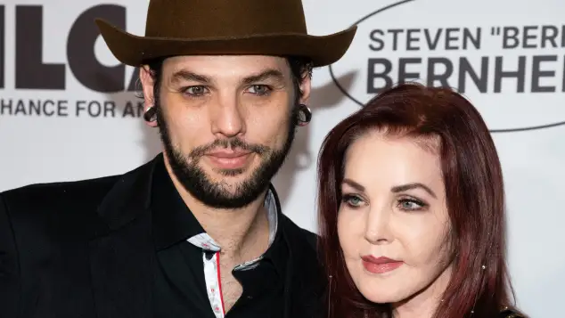 Priscilla Presley and Navarone Garibaldi