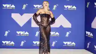 Miley Cyrus VMAs 2020