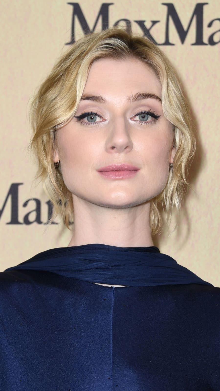 Elizabeth Debicki Interpretara A La Princesa Diana En The Crown