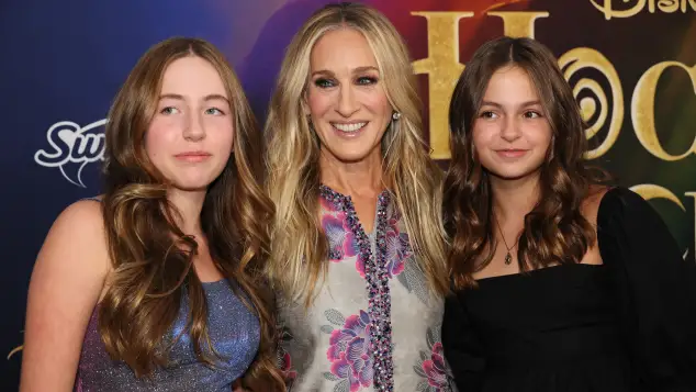 Sarah Jessica Parker with her daughters Marion Loretta Elwell and Tabitha Hodge Broderick