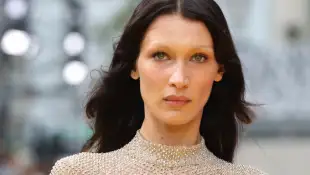 Bella Hadid Model Nude