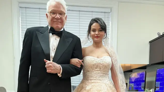 Selena Gomez, Steve Martin