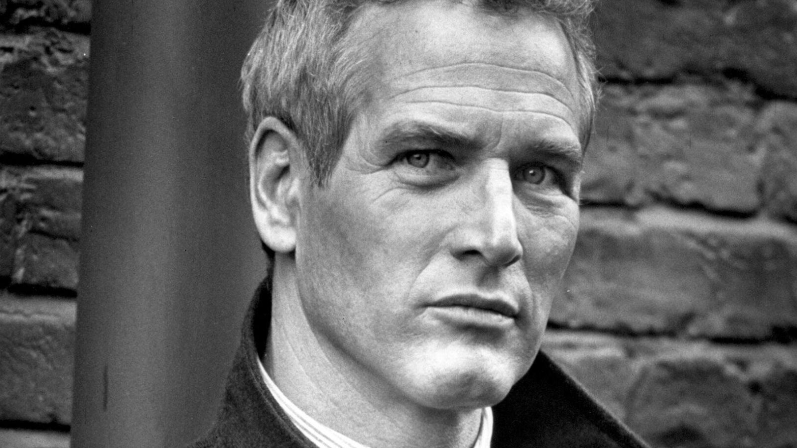 Paul Newman His Best Movies He won numerous awards, including academy awards, golden globe awards, screen actors guild awards, a cannes film festival award and an emmy award. paul newman his best movies