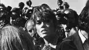 1979 Footage Of Jane Fonda Protest Interview Goes Viral - Watch The Video Here