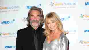 Goldie Hawn Shares Stunning New Family Photo With Kurt Russell - See It Here!