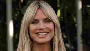Heidi Klum dolce and gabbana event glitter dress nothing underneath 2022 pictures photos Instagram video