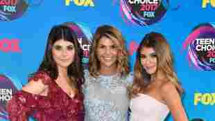 'Lori Loughlin's Daughters Olivia & Bella Support Their Parents' Decision To Plead Guilty