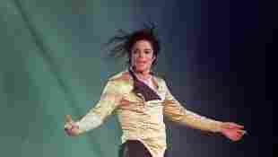 Celebrity Corner With Sarah: 5 Facts You Didn't Know About Michael Jackson music songs trivia unknown fans 2021
