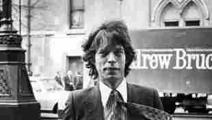 Mick Jagger Stars In Retro TV BBC News Parody On 'The Tonight Show' - Watch It Here!
