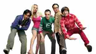 The cast of 'The Big Bang Theory' back in 2007.