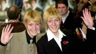 Oliver and James Phelps at the 2002 UK premiere of Harry Potter and the Chamber of Secrets.