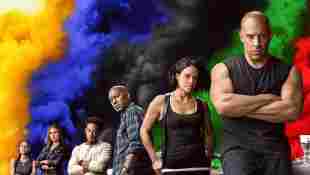 Nathalie Emmanuel, Jordana Brewster, Ludacris, Tyrese Gibson, Michelle Rodriguez y Vin Diesel en un póster de 'Rápidos y furiosos 9'