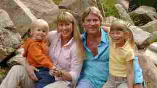 Terri, Robert, Bindi Irwin y Steve Irwin en 2006