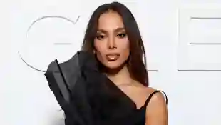 anitta hot sexy revealing skin lingerie looks tan lines