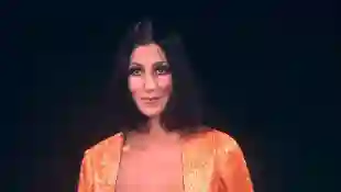 The Biggest Sex Symbols Of The 1970s male female men women stars actors TV film hot pictures photos retro Cher