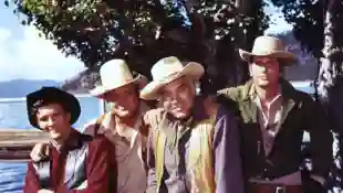 Bonanza: "Jamie" actor Mitch Vogel with Dan Blocker, Lorne Greene, Michael Landon