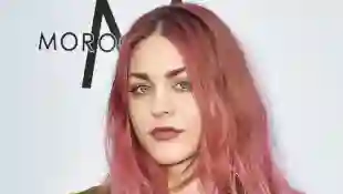 Frances Bean She Looks Like Her Father Kurt Cobain