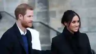Harry & Meghan Release Statement As 'Finding Freedom' Extracts Make Headlines