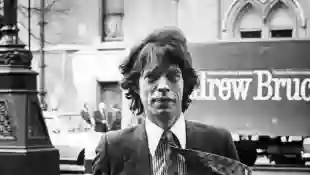 Mick Jagger Stars In Retro TV BBC News Parody On 'The Tonight Show' - Watch It Here!