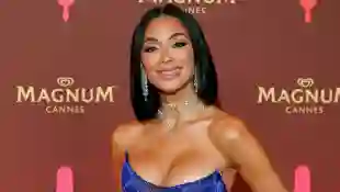 nicole scherzinger hot sexy revealing skin xxl cleavage look