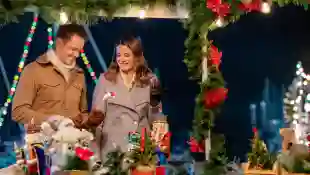 Paul Campbell and Kimberley Sustad in Hallmark Channel Wedding Every Weekend ﻿A Godwink Christmas﻿.