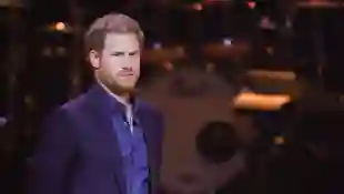 Prince Harry body language analysis expert Anderson Cooper interview 60 Minutes trailer preview