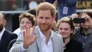 Prince Harry Makes Surprise Appearance In UK Ahead Of Diana Statue Unveiling 2021 WellChild Awards royal family news reunion Prince William event ceremony