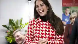 Princess Kate maternity coat red white houndstooth Prince William pregnant Prince Louis