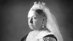 Queen Victoria: Her Life and Reign In Pictures Photographs Portraits