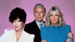 Joan Collins, John Forsythe y Linda Evans.