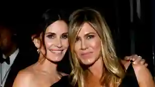 Courteney Cox Plays Pool Against Jennifer Aniston In Fun Video