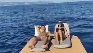Cristiano Ronaldo y Georgina Rodríguez vacacionan enamorados y en familia en el mar