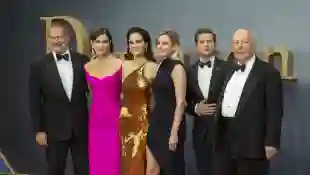 The cast of the Downton Abbey movie on the red carpet with Julian Fellowes.