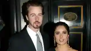 Edward Norton and Salma Hayek at the premiere of 'Red Dragon' in 2002
